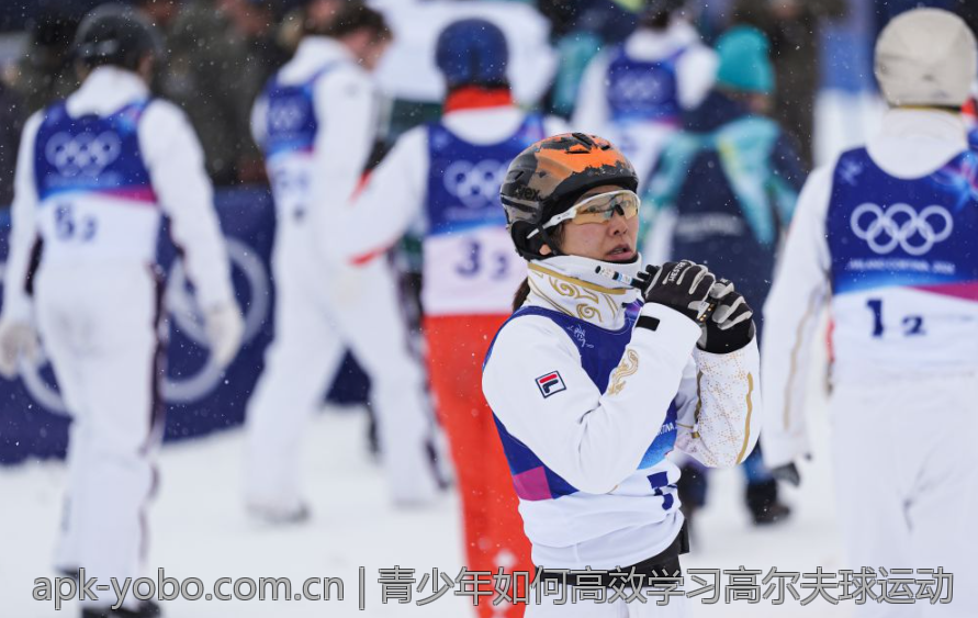 青少年如何高效学习高尔夫球运动